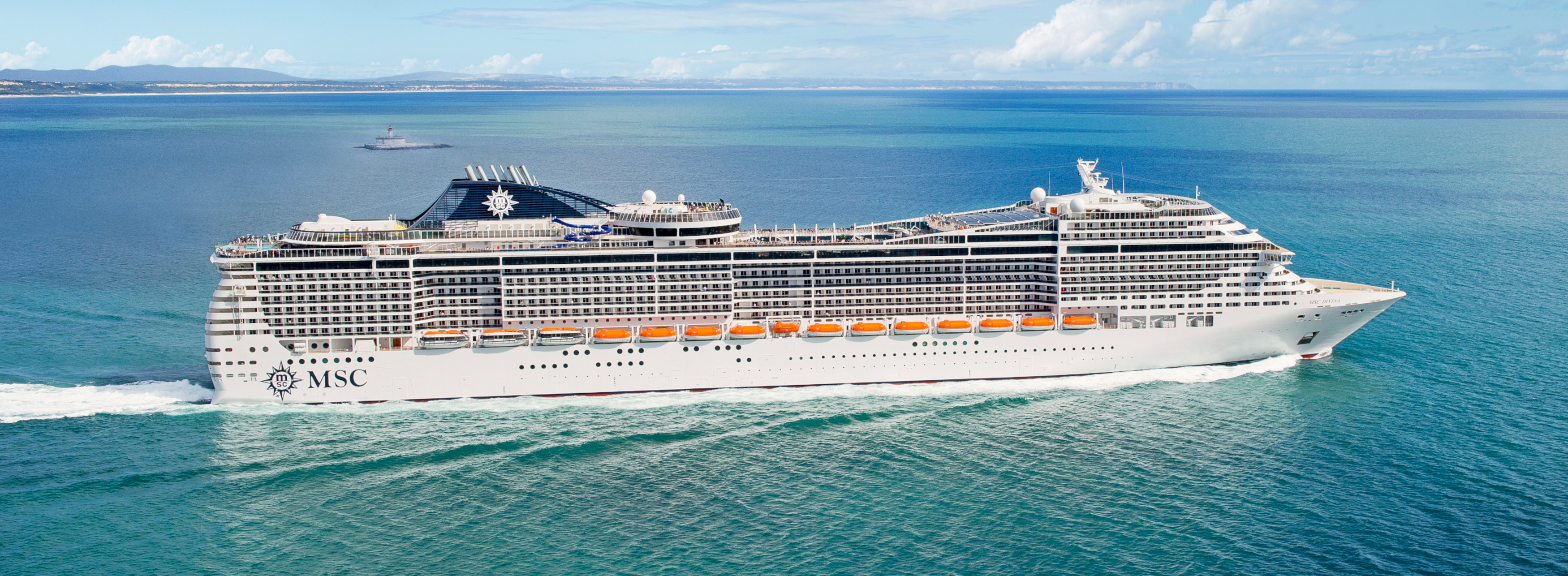 MyCruise MSC Divina Offentlige-arealer Luftfoto6
